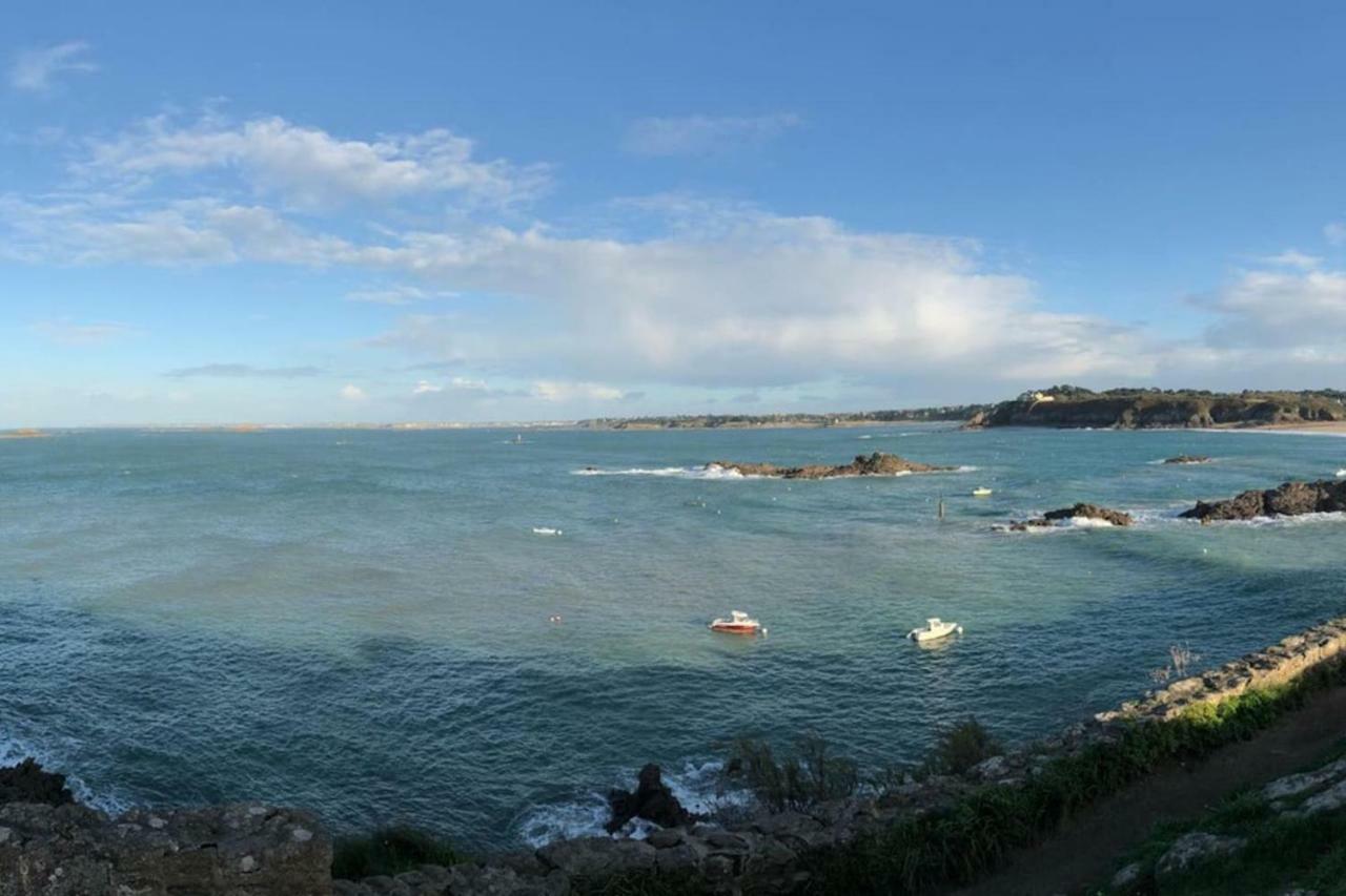 Petit Havre De Paix Face A La Mer Lancieux Exterior foto